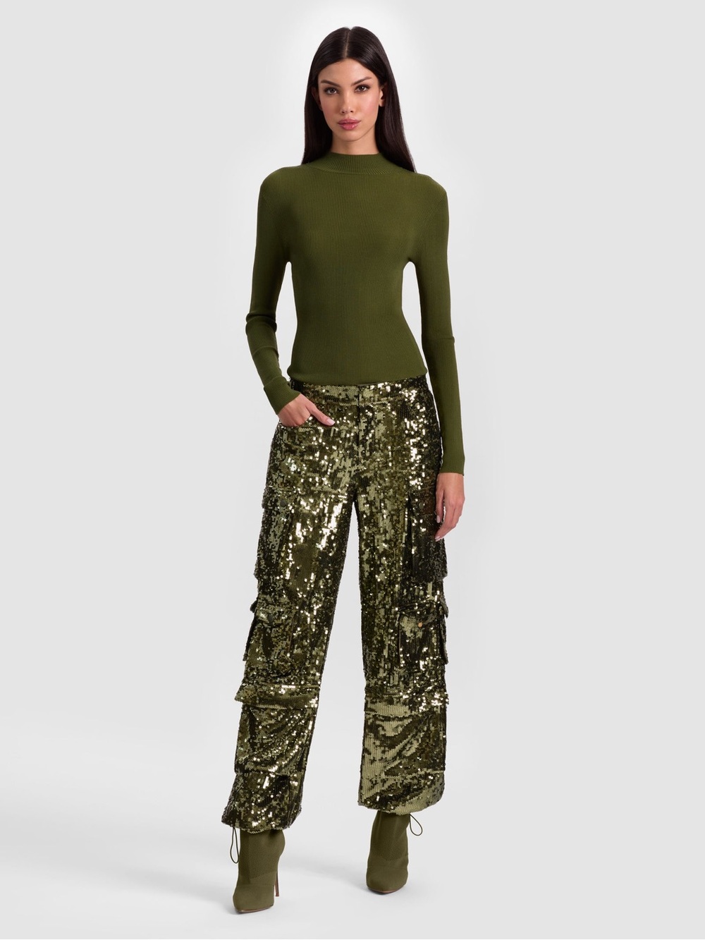 ✨ Alice + Olivia Olympia Sequin Cargo Pants ✨ - Picture 6 of 6